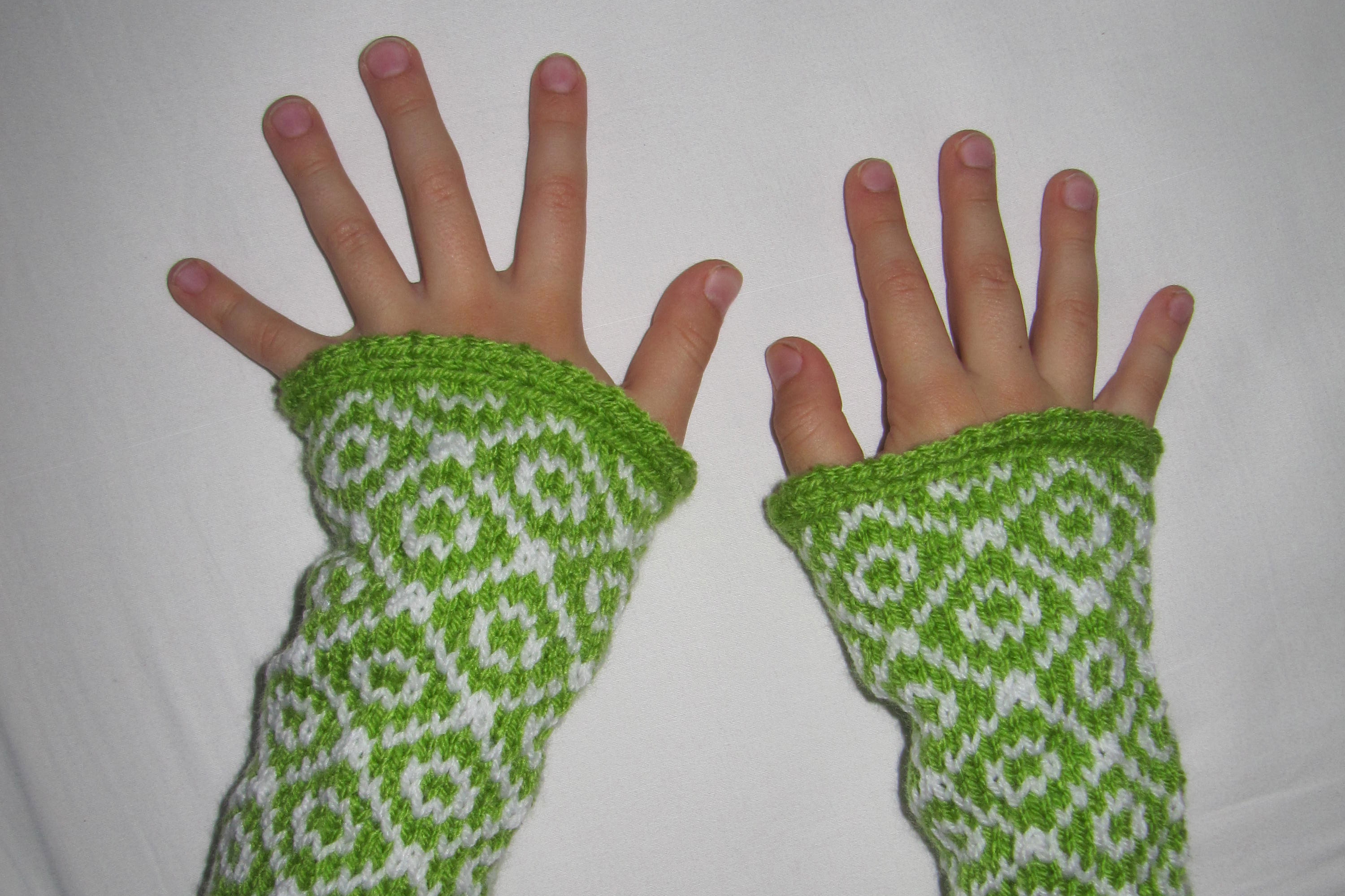 wrist warmer häkelmonster 