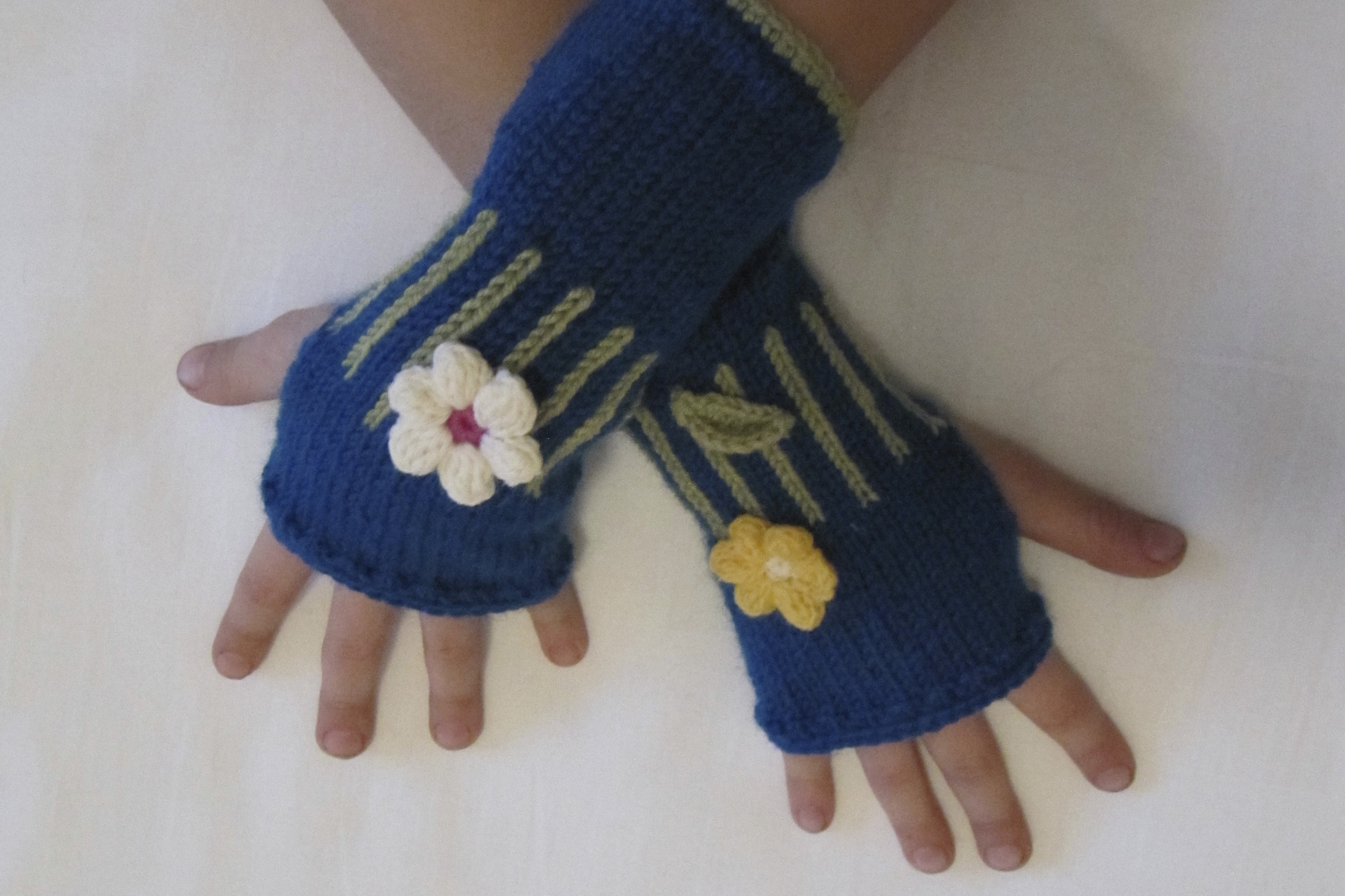 wrist warmer häkelmonster 